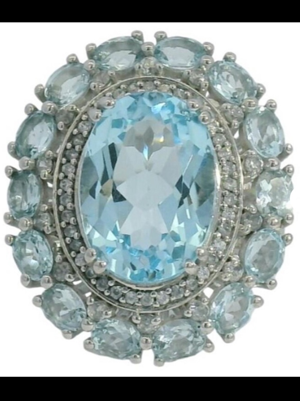 Natural Blue Topaz 10.75 carat Oval Cocktail Ring
